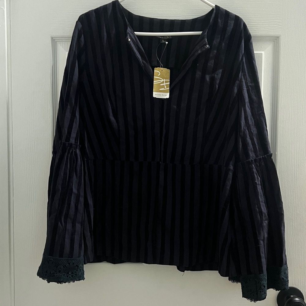 Suzanne Betro Black and Navy Striped Blouse